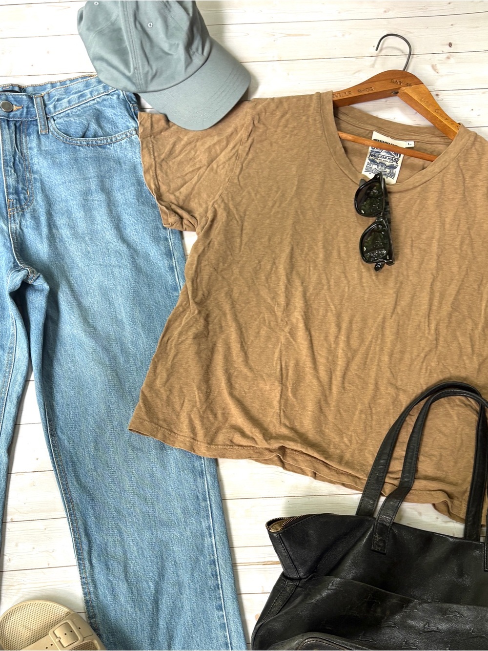 Jungmaven Short Sleeve Tee in Brown